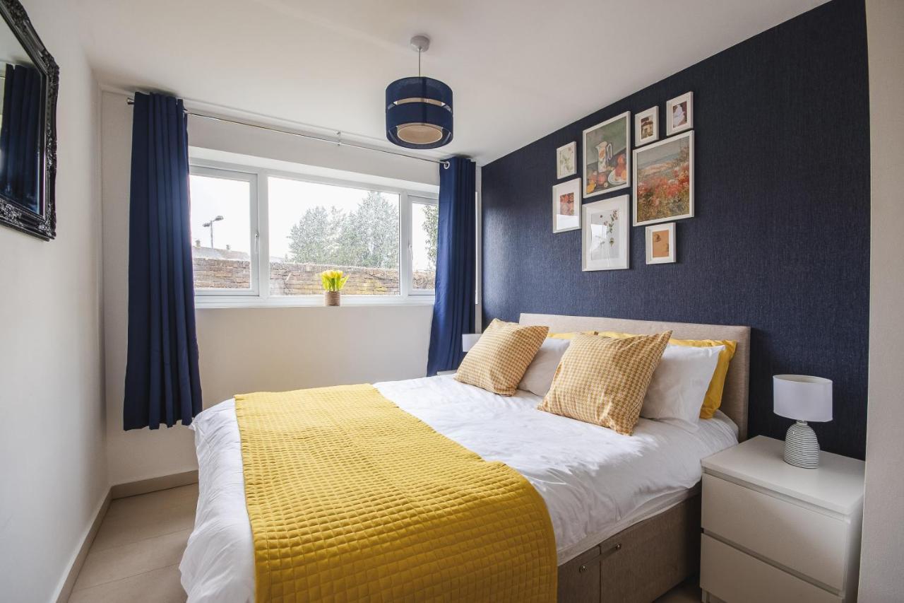 City Centre-Free Parking-2Mins From Station Canterbury Bagian luar foto