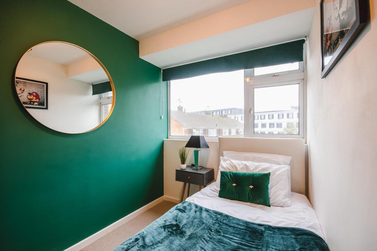 City Centre-Free Parking-2Mins From Station Canterbury Bagian luar foto